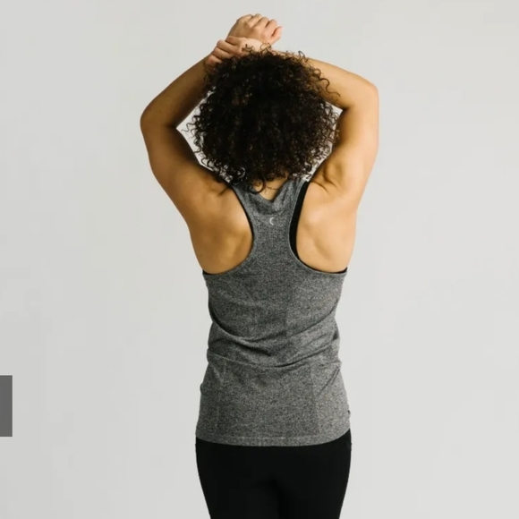 Zyia copper charged tank, fog (gray), medium - Picture 3 of 11